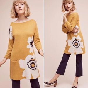 Field Flower Yellow Sweater Tunic with pockets Sz. L